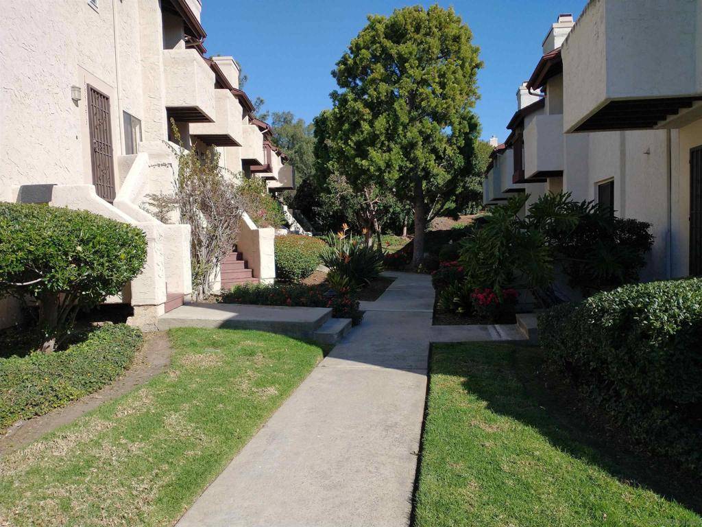 San Diego, CA 92111,1555 NORTHRIM #277