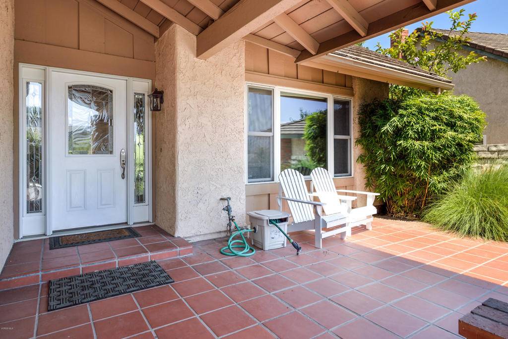 Newbury Park, CA 91320,3999 Barcelona PL