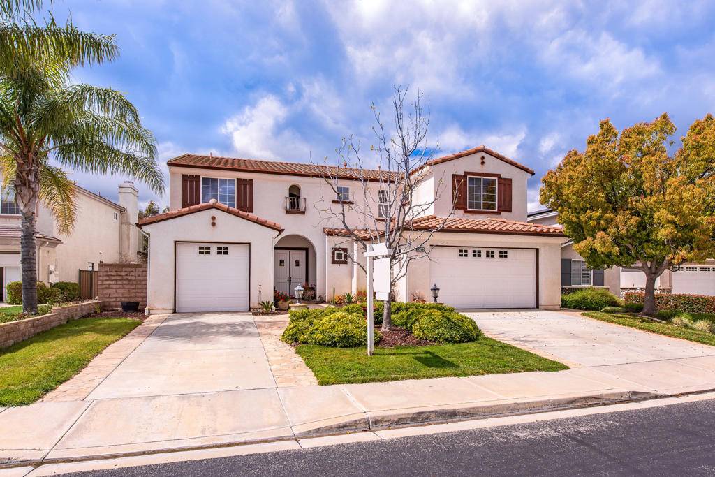 Moorpark, CA 93021,4543 Bluewood CT