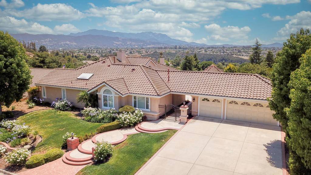 Thousand Oaks, CA 91360,2349 Moberly CT