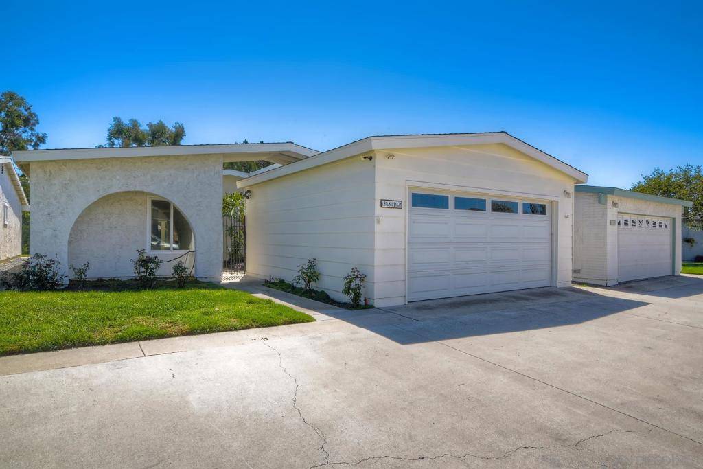 Oceanside, CA 92057,3817 Cinnamon Way