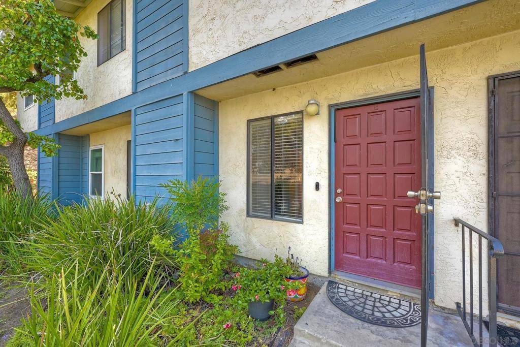 San Diego, CA 92139,5855 Reo Terrace #C