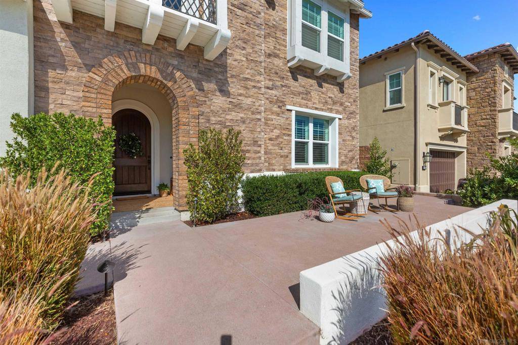 Carlsbad, CA 92010,4736 Borden Ct