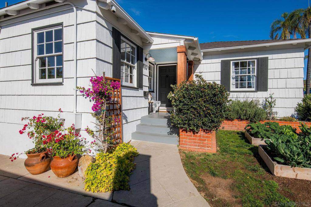 San Diego, CA 92115,4552 47Th St