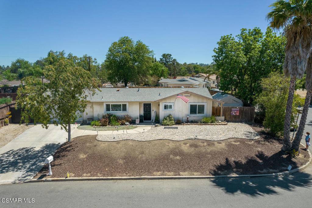 Thousand Oaks, CA 91360,795 Calle Tulipan