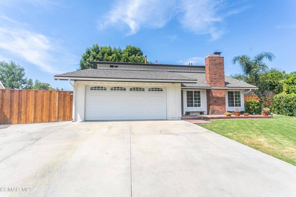 Thousand Oaks, CA 91362,2227 Willowpark CT