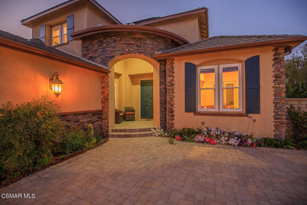 Newbury Park, CA 91320,5461 Via Nicola