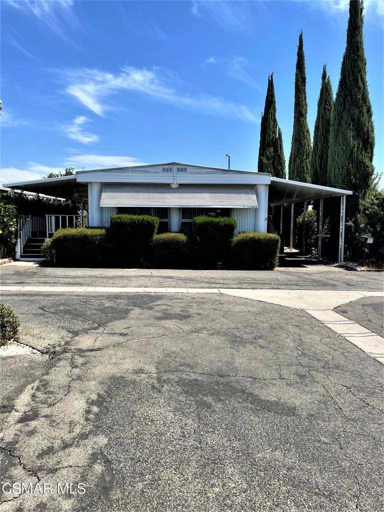 Canoga Park, CA 91304,8801 Eton AVE #12