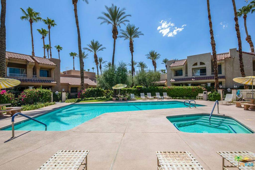 Palm Springs, CA 92264,2700 LAWRENCE CROSSLEY RD #8