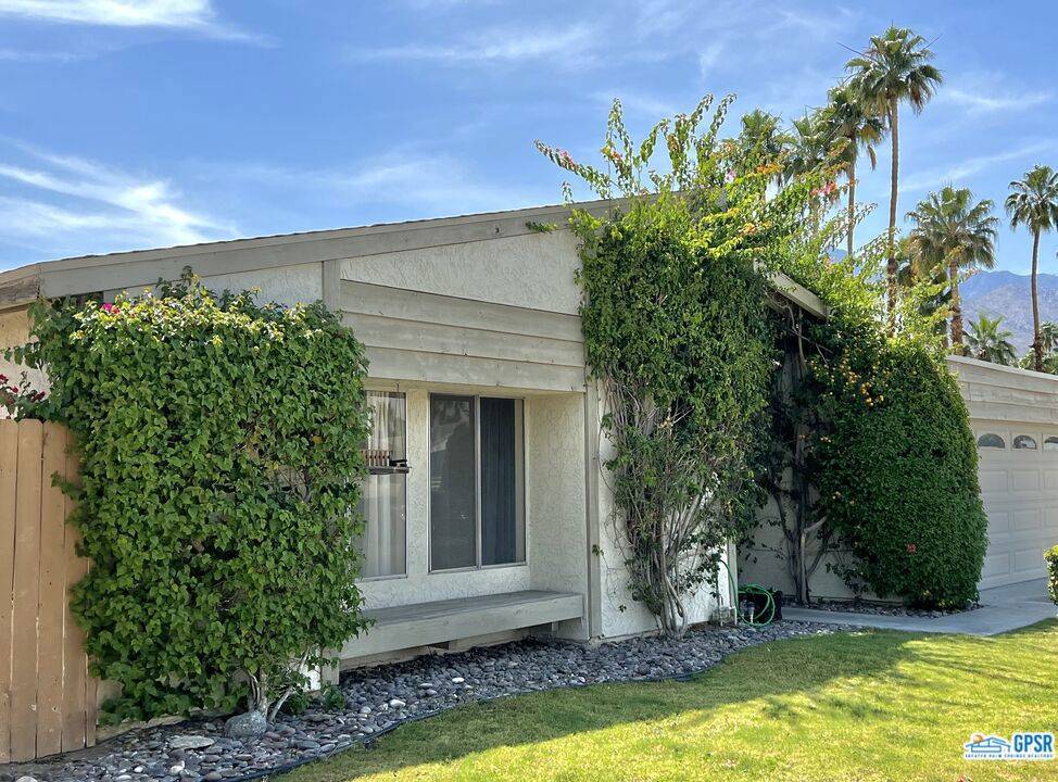 Palm Springs, CA 92264,903 ARROYO VISTA DR