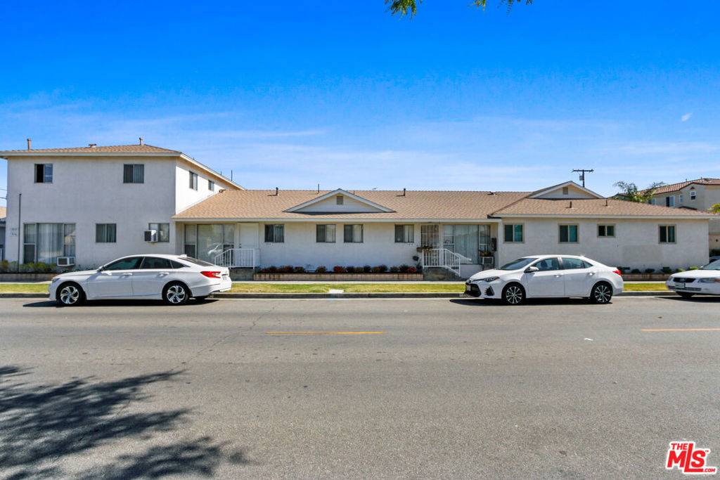 Artesia, CA 90701,18602 ARLINE AVE