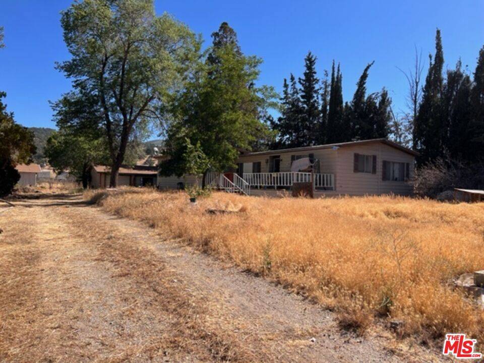 Tehachapi, CA 93561,21802 STATE HIGHWAY 202