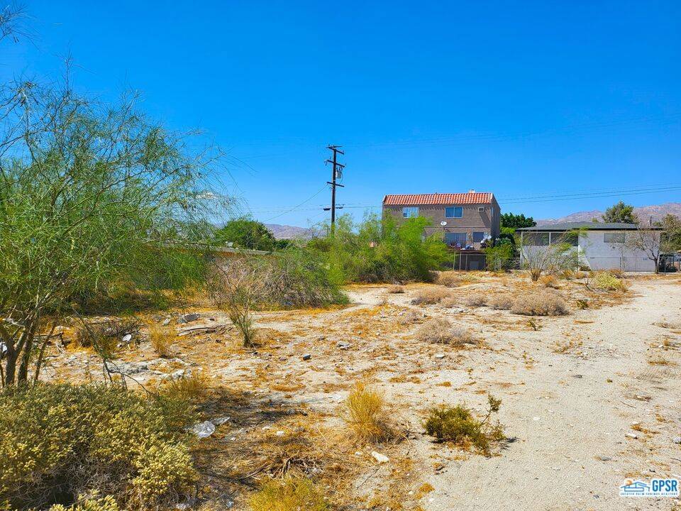 Desert Hot Springs, CA 92240,16 First ST