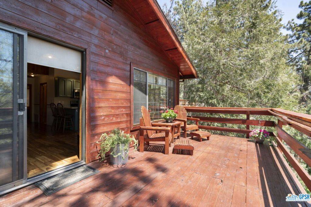 Idyllwild, CA 92549,53041 Rockmere DR