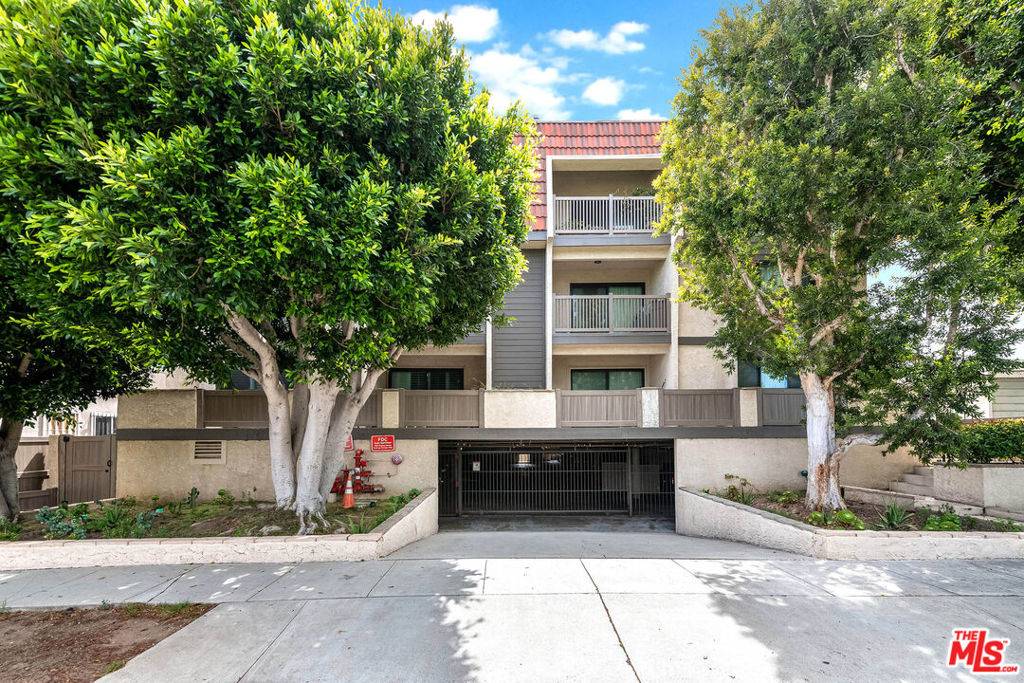 El Segundo, CA 90245,950 Virginia ST #303