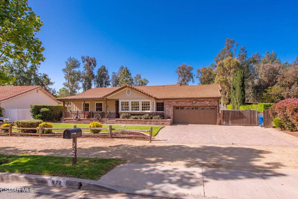 Simi Valley, CA 93065,922 Carefree DR