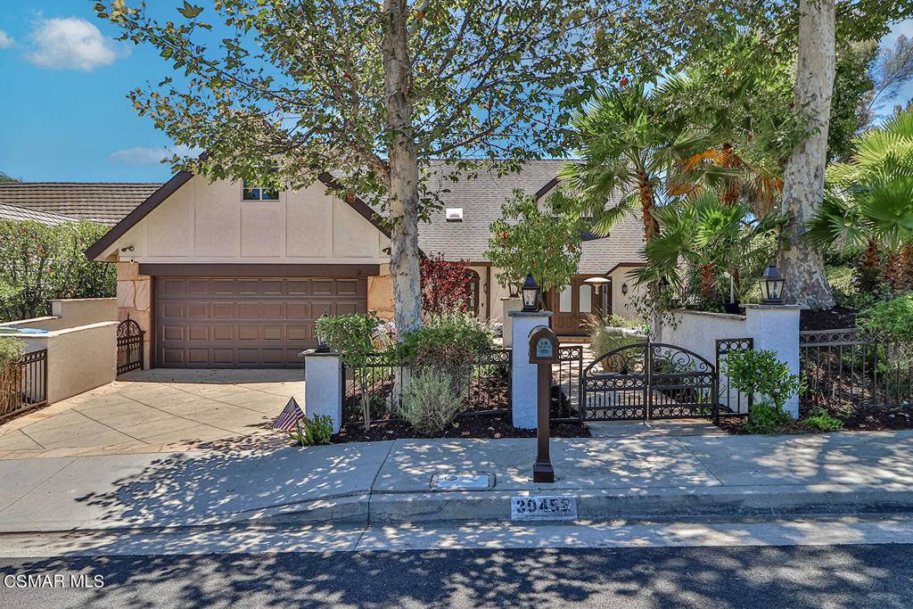 Agoura Hills, CA 91301,30452 Rainbow Crest DR