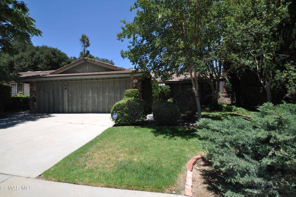 Newhall, CA 91321,23533 Heather Knolls PL