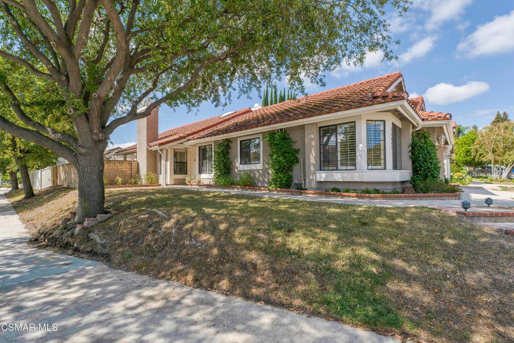 Calabasas, CA 91301,26802 Live Oak CT