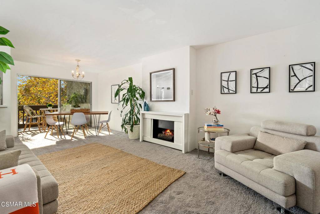 Culver City, CA 90230,11203 Summertime LN