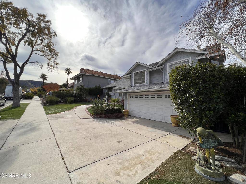 Agoura Hills, CA 91301,5641 Lake Lindero DR