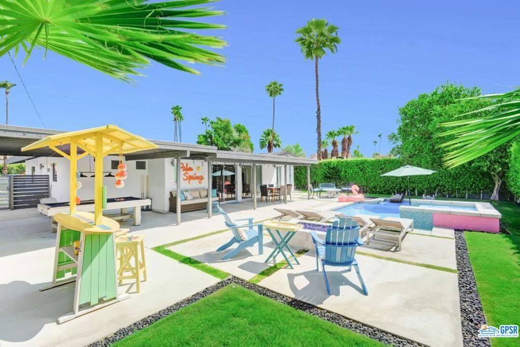 Palm Springs, CA 92262,1283 E Tachevah DR