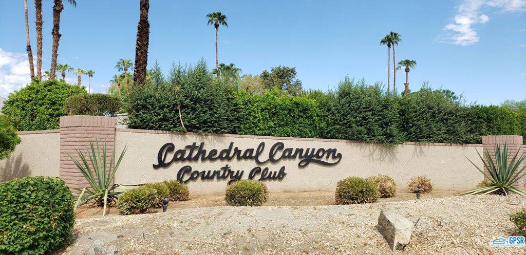 Cathedral City, CA 92234,68472 Calle Toledo