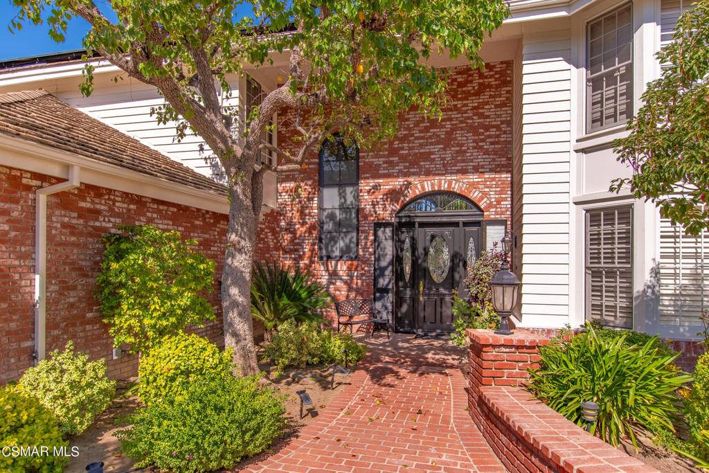 Agoura Hills, CA 91301,29425 Weeping Willow DR