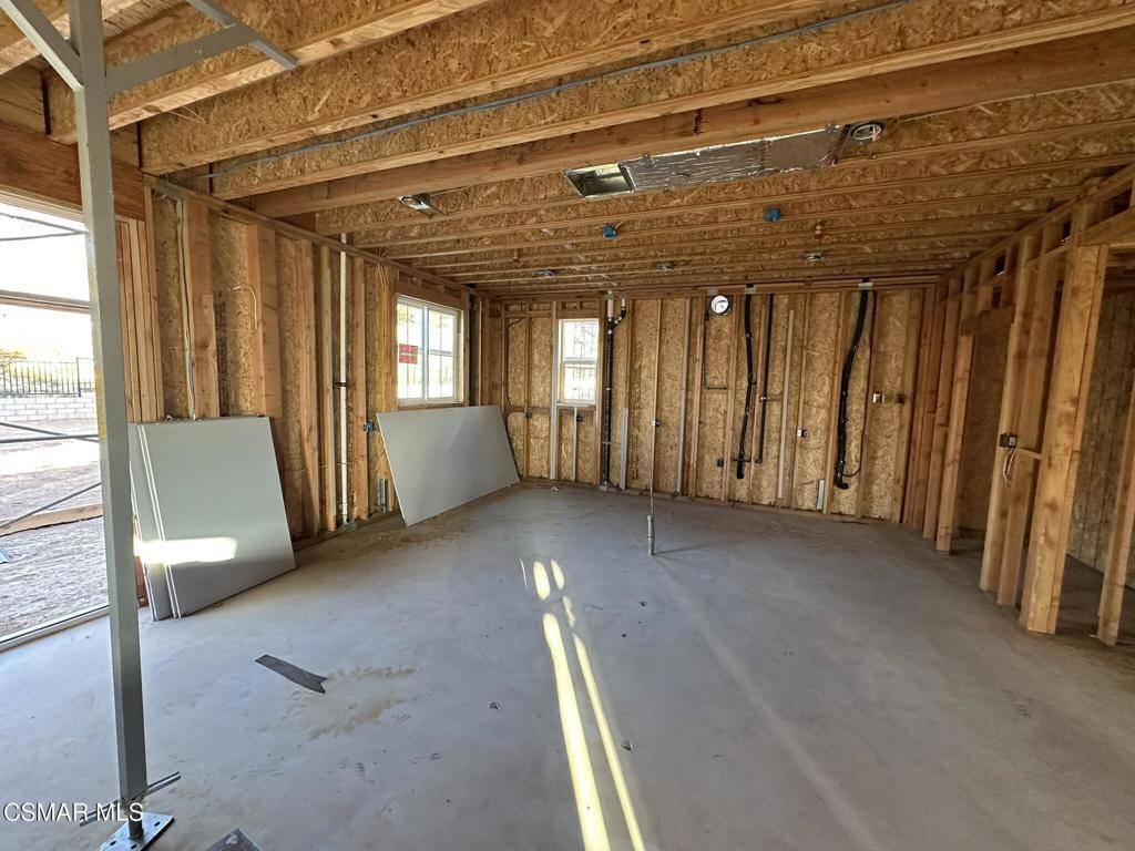 4663 Summit AVE Simi Valley, CA 93063