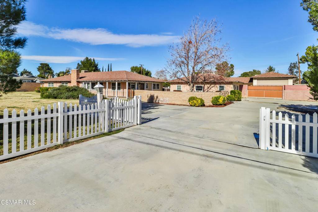 Lancaster, CA 93536,2539 W Avenue K