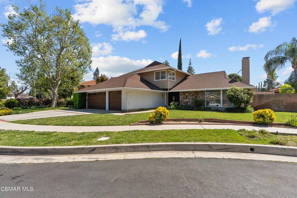 Porter Ranch, CA 91326,10747 Wystone AVE