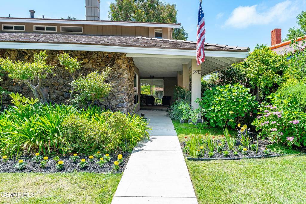 Westlake Village, CA 91361,31912 Kingspark CT