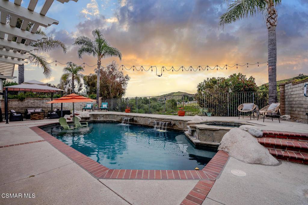 Simi Valley, CA 93065,752 Coldbrook PL
