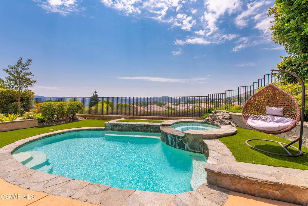 Oak Park, CA 91377,6475 Deerbrook RD