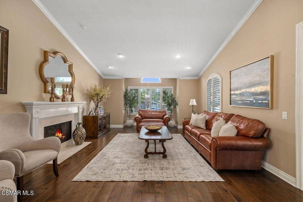 Oak Park, CA 91377,808 Admiral CT