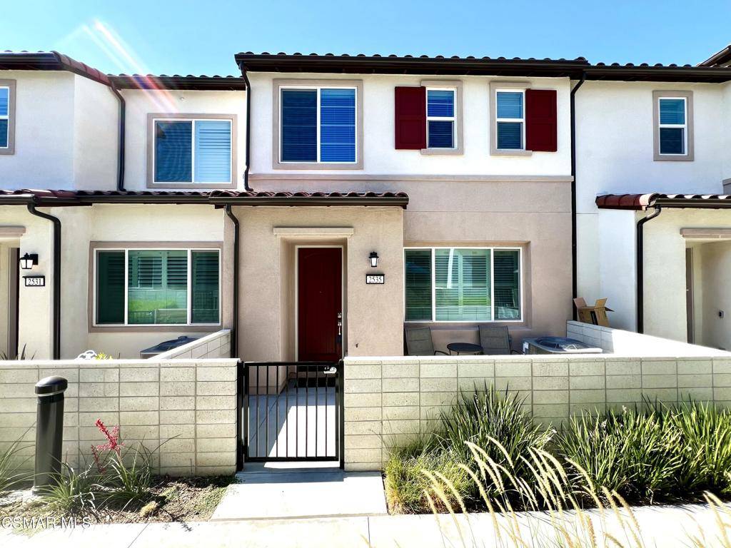 Simi Valley, CA 93065,2535 Little Rock LN
