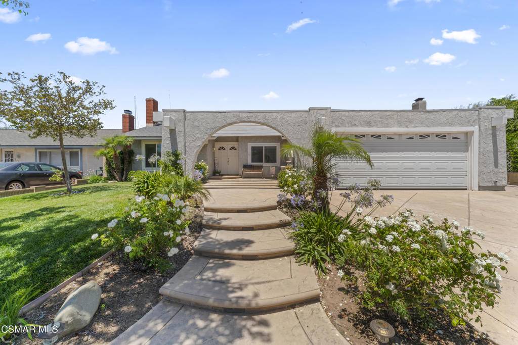 Simi Valley, CA 93063,5931 Amondo CIR