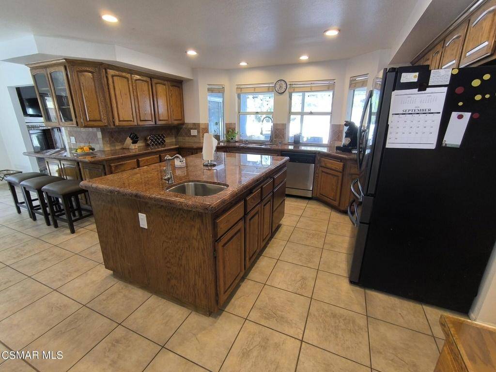 Simi Valley, CA 93063,2331 Welcome CT