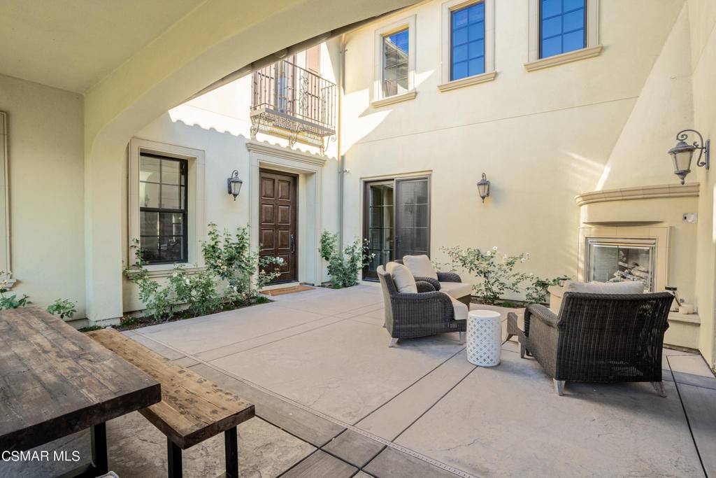 Newbury Park, CA 91320,790 Via Sedona