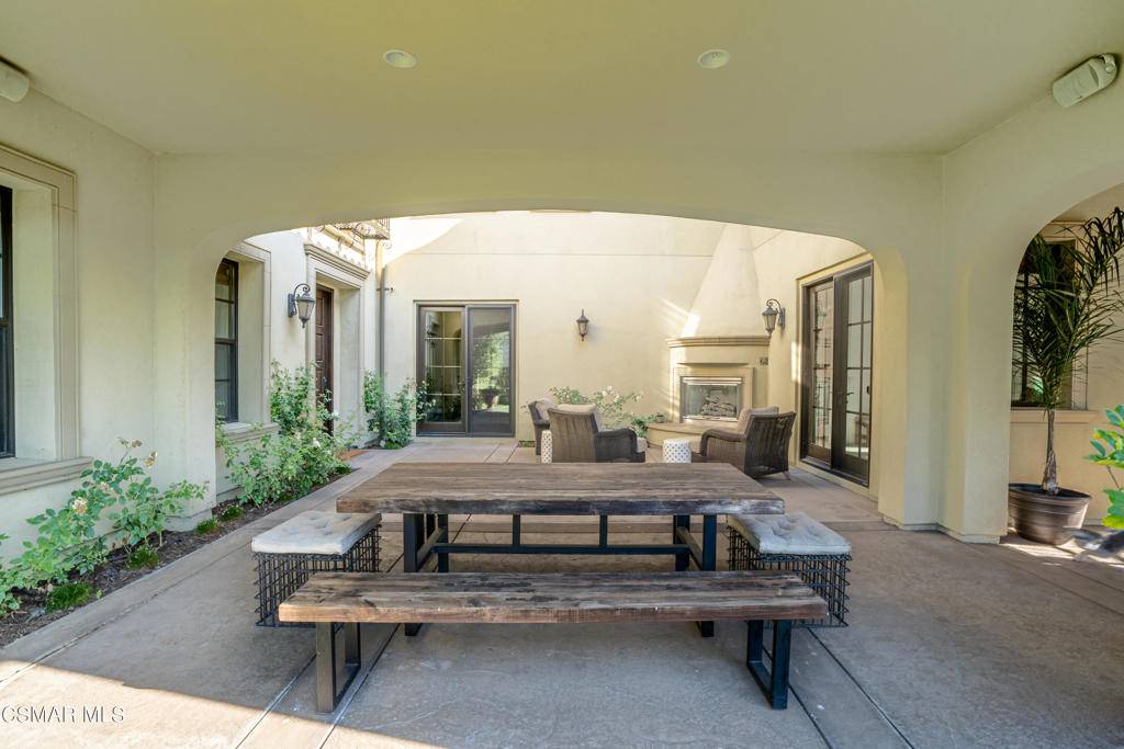 Newbury Park, CA 91320,790 Via Sedona