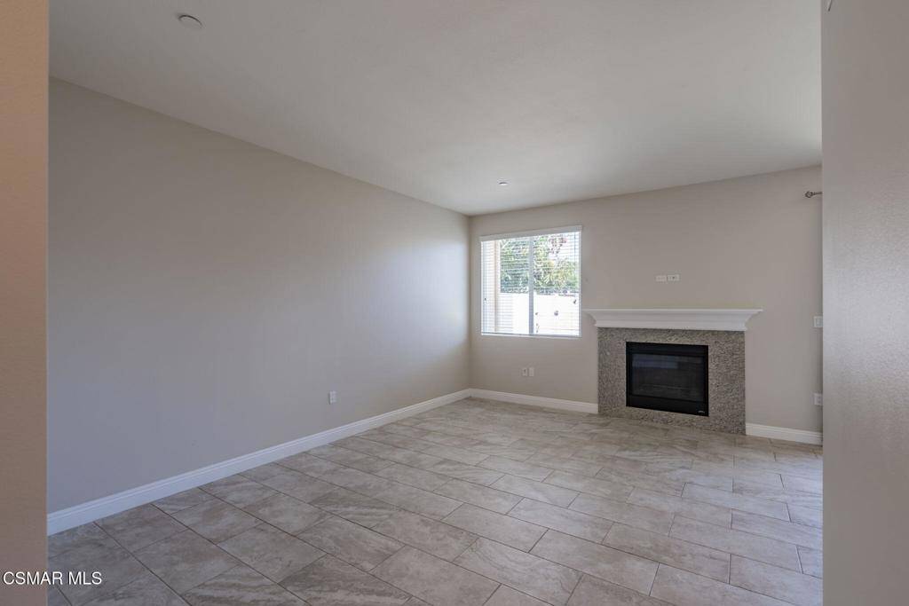 Simi Valley, CA 93065,1529 Patricia AVE #5