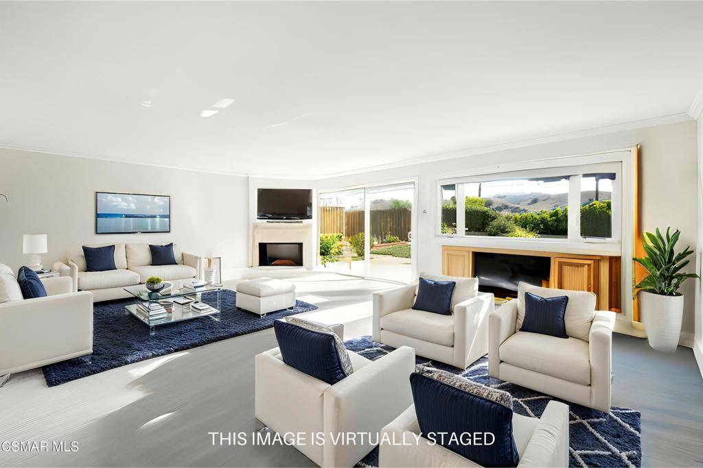 Calabasas, CA 91302,26114 Roymor DR