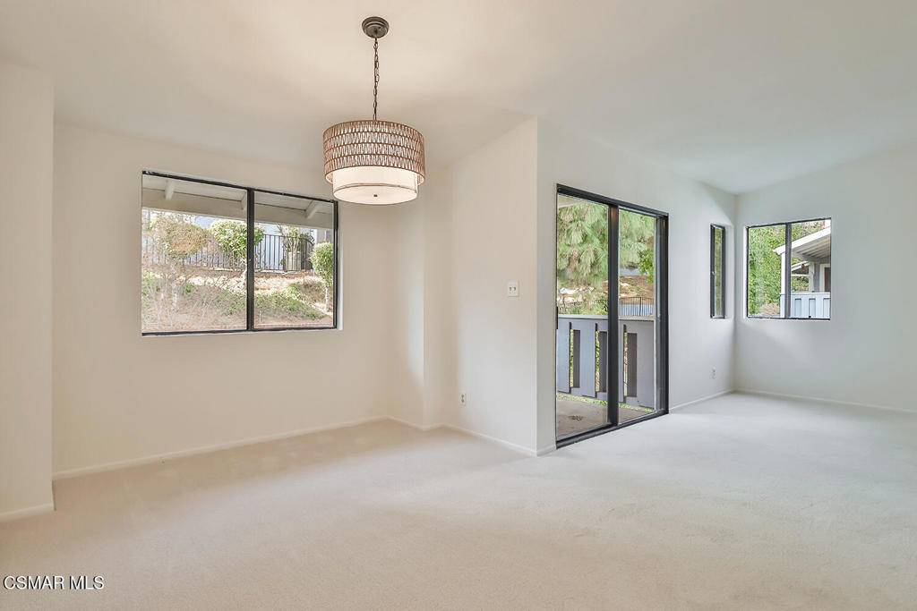 Agoura Hills, CA 91301,29105 Thousand Oaks BLVD #B