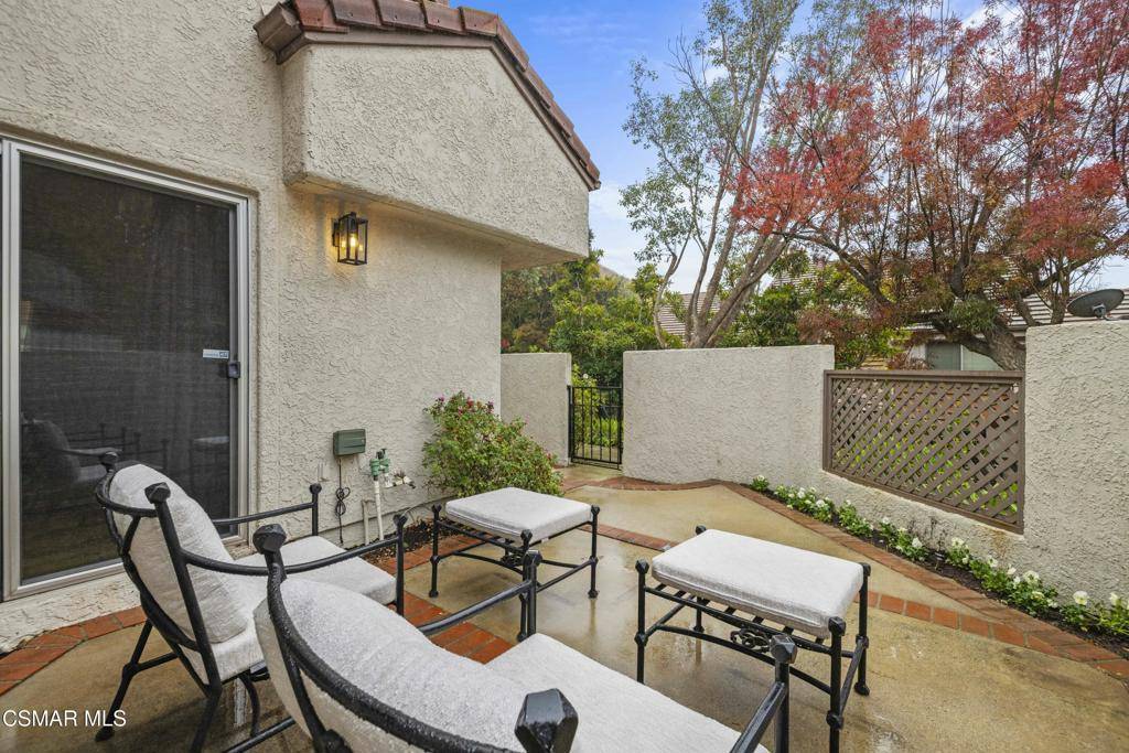 Westlake Village, CA 91362,396 Via Colinas