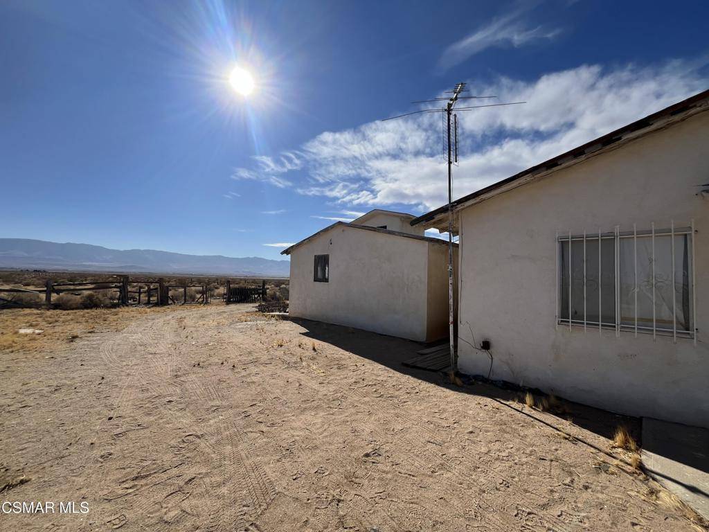 Lucerne Valley, CA 92356,55777 Lantana ST