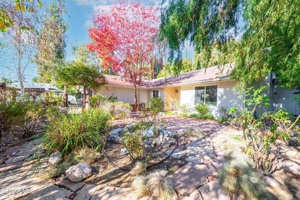 Agoura Hills, CA 91301,30675 Lakefront DR