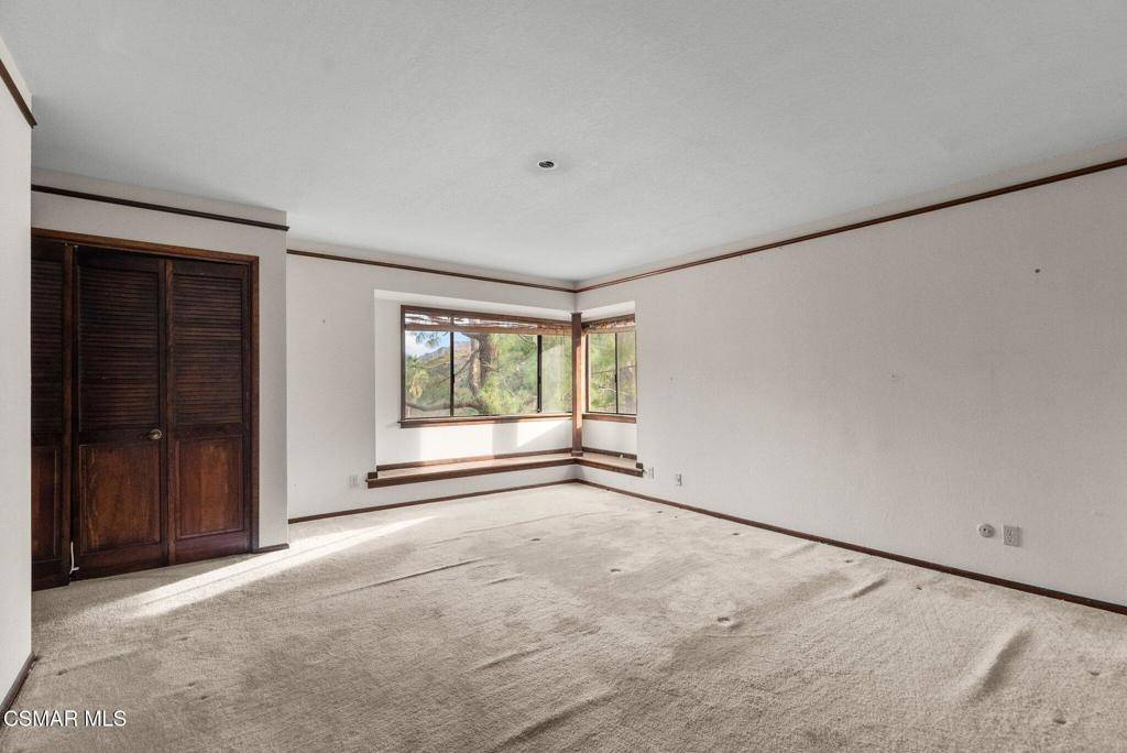 Agoura Hills, CA 91301,1557 Lookout DR