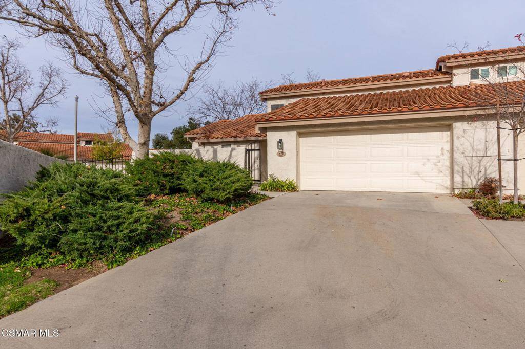 Newbury Park, CA 91320,615 Indian Wells LN