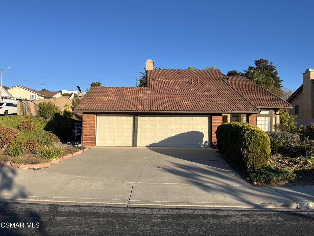 Moorpark, CA 93021,890 Hedyland CT