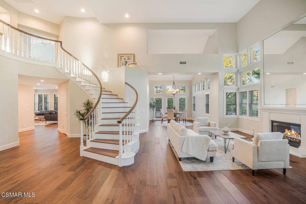 Simi Valley, CA 93065,591 Chippendale AVE